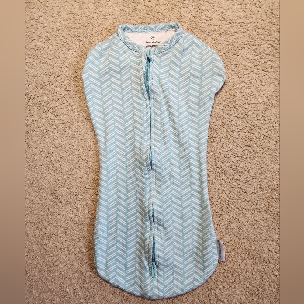 SwaddleMe Newborn Compression Swaddle